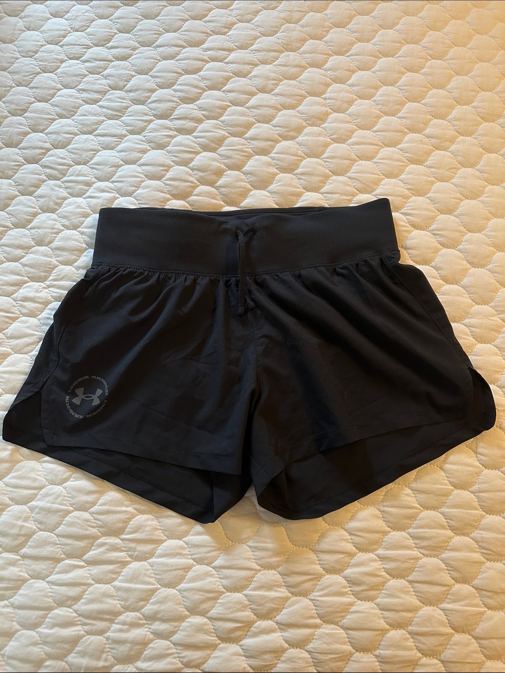 Under Armour Black Women's Athletic Shorts with Wide Waistband